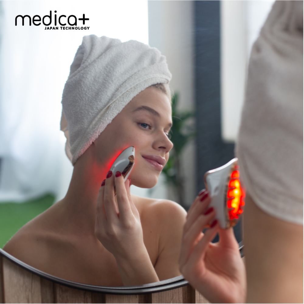 MEDICA+ Skin Lifting 5.0 Microcurrent Lifting Massager (Japan)