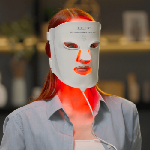 Terapia LED w domu: jak działają światło czerwone, niebieskie i zielone oraz dlaczego maska LEDMask 8X z 7 trybami zapewnia lepsze rezultaty